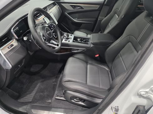 New 2026 Jaguar F-PACE R-Dynamic S AWD/4WD image 6