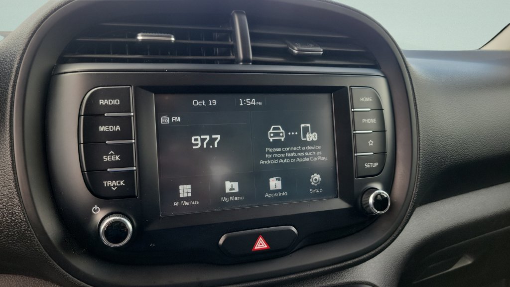 Used 2020 Kia Soul S FWD image 13