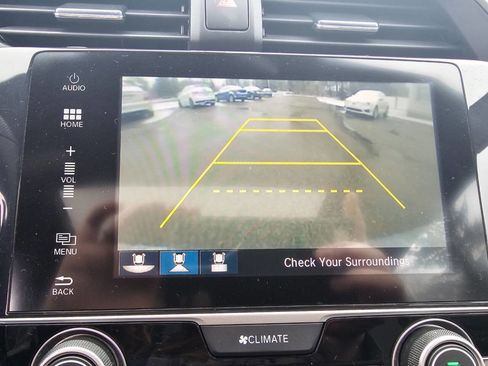 Used 2017 Honda Civic EX-T image 16