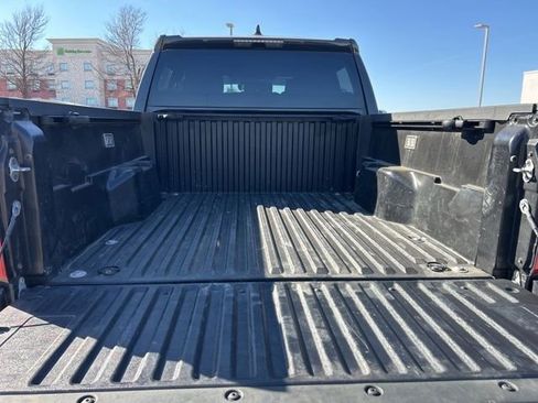 Used 2024 Toyota Tacoma TRD Sport image 9