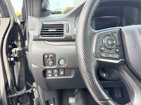 Certified 2024 Honda Passport TrailSport image 32