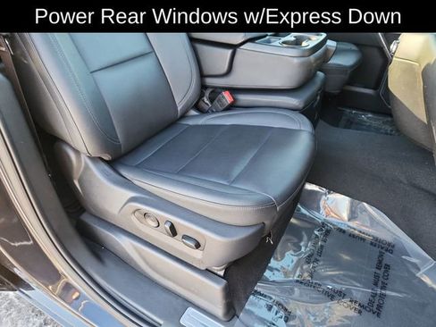 Used 2025 GMC Sierra 1500 SLT image 23