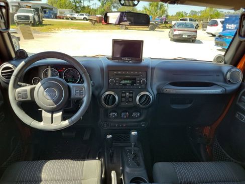 Used 2011 Jeep Wrangler Unlimited Sport AWD/4WD image 23