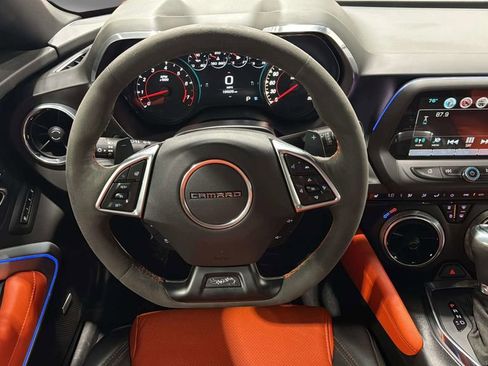 Used 2018 Chevrolet Camaro SS w/ Hot Wheels Edition RWD image 10