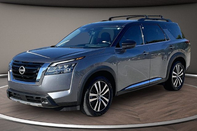 Used 2023 Nissan Pathfinder Platinum AWD/4WD image 1