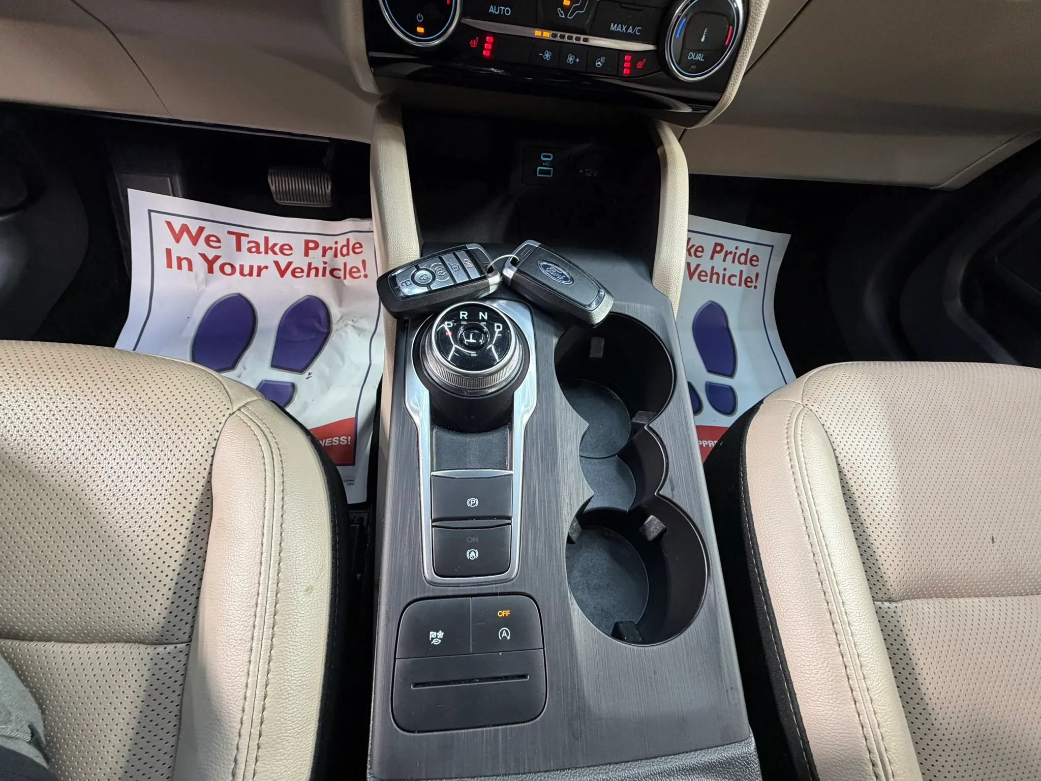 Used 2022 Ford Escape SEL FWD image 25