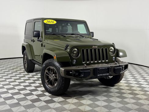 Used 2016 Jeep Wrangler Sahara AWD/4WD image 2