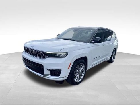 Used 2022 Jeep Grand Cherokee L Summit w/ Advanced Protech Group IV image 3