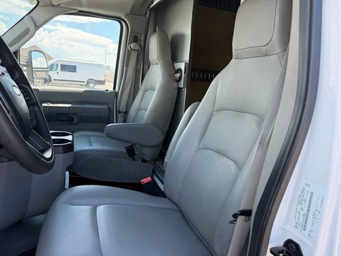 Used 2024 Ford E-350 and Econoline 350 Super Duty w/ Driver's Safety Package RWD image 17