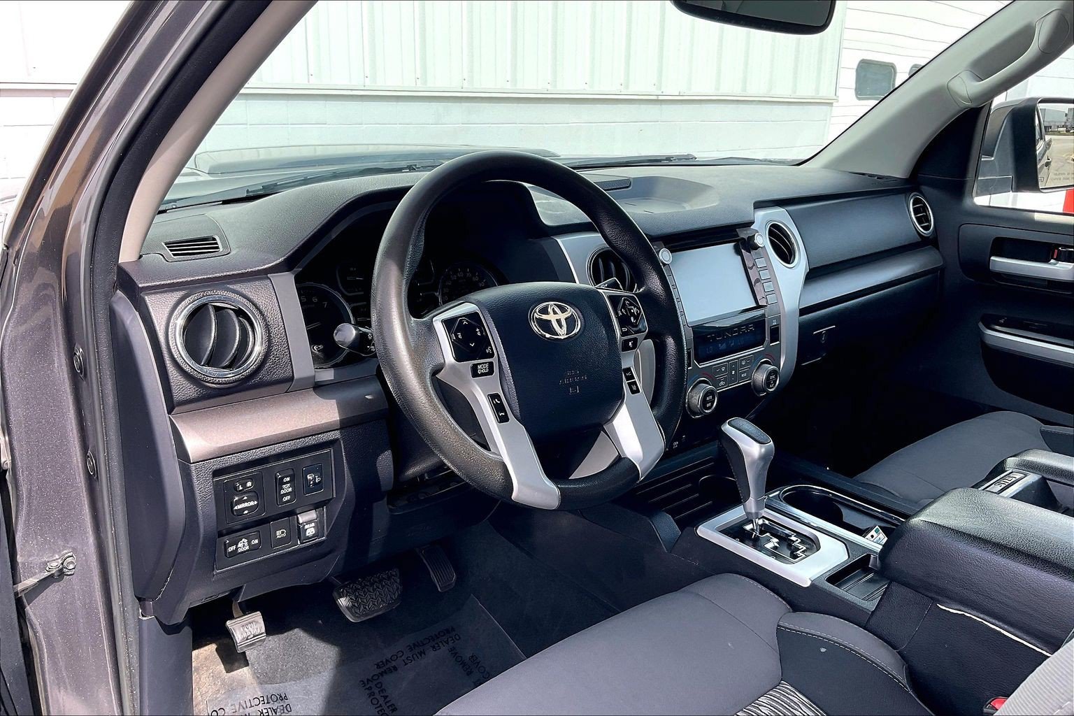 Used 2020 Toyota Tundra SR5 w/ TRD Sport Package AWD/4WD image 18