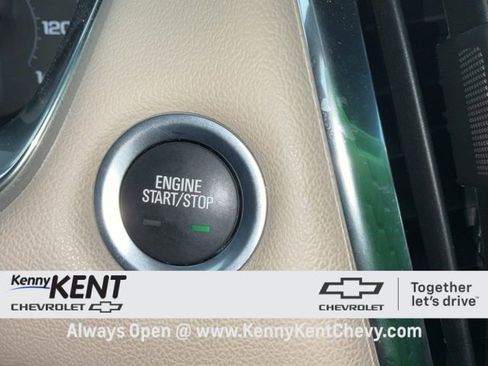 Certified 2023 Chevrolet Traverse LS w/ LPO, Floor Liner Package image 20