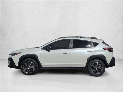 Used 2024 Subaru Crosstrek 2.0i Premium image 9
