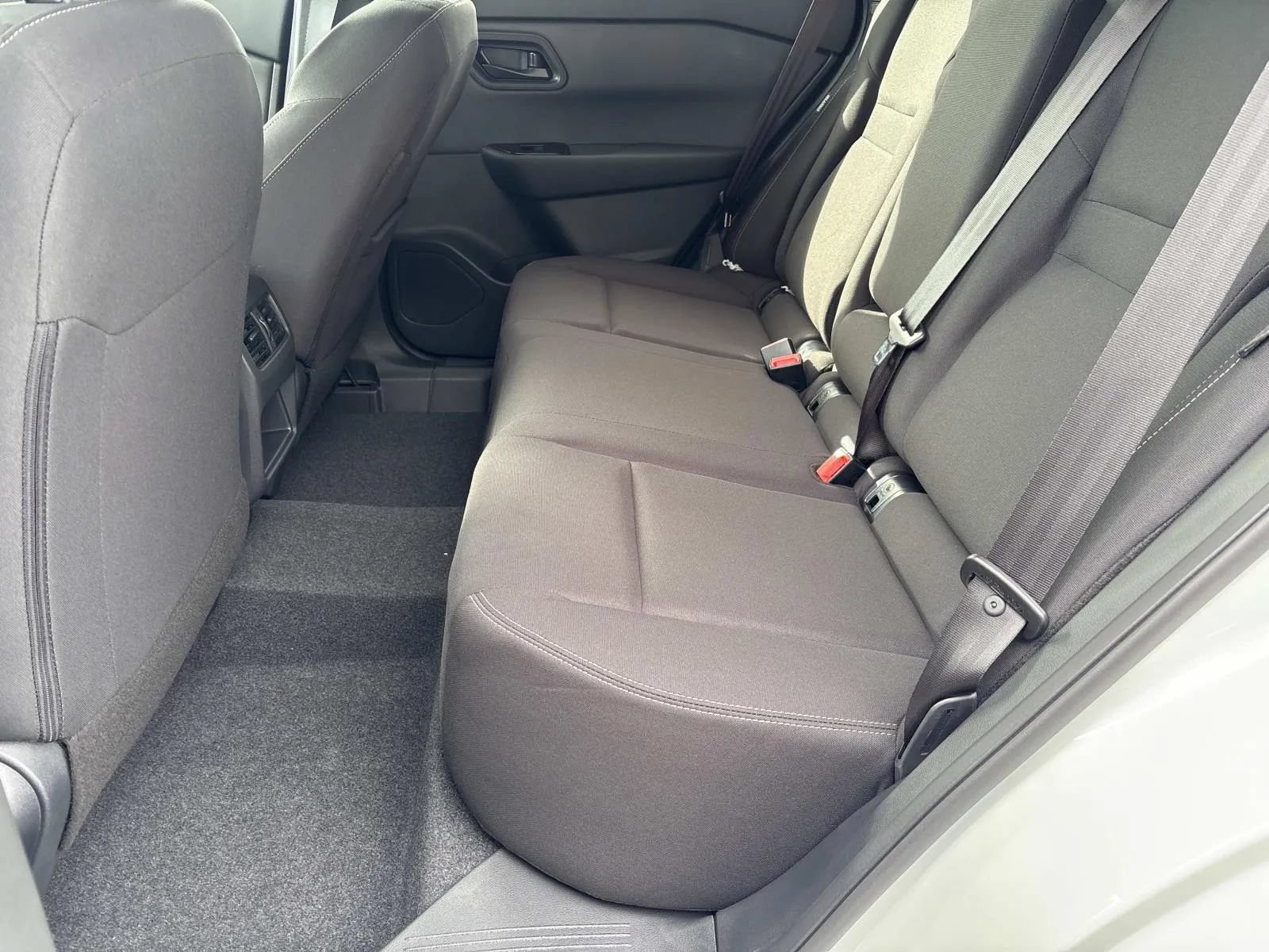New 2026 Nissan Rogue S FWD image 18
