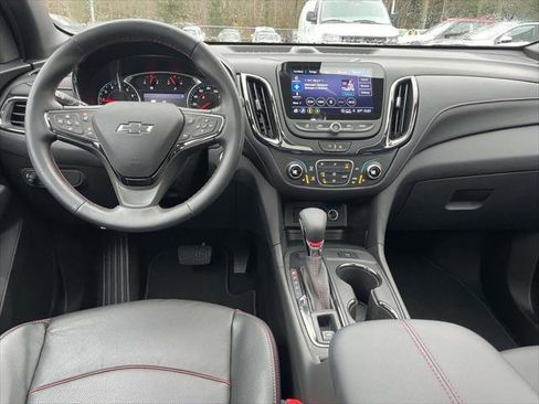 Used 2023 Chevrolet Equinox RS w/ RS Leather Package image 15
