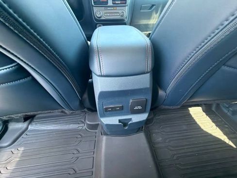 Used 2026 Ford Maverick Lariat w/ 4K Tow Package AWD/4WD image 14