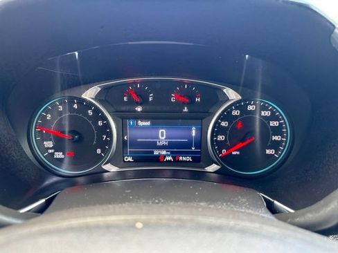 Used 2020 Chevrolet Equinox LT w/ Driver Convenience Package FWD image 15