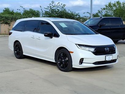 Certified 2024 Honda Odyssey Sport