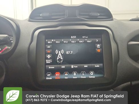Used 2021 Jeep Renegade Latitude image 23