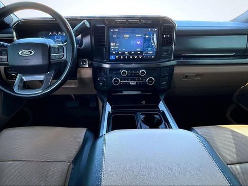 Used 2023 Ford F350 Lariat image 16