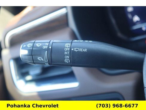 Certified 2024 Chevrolet Suburban High Country image 10