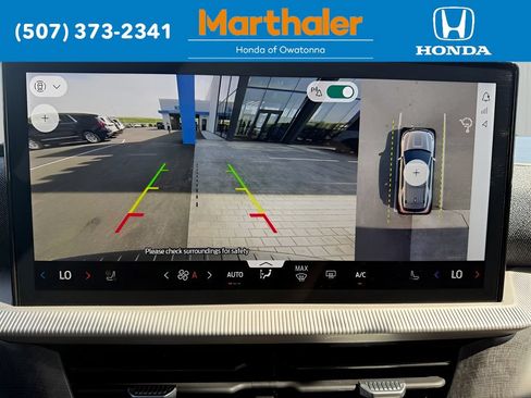 Used 2026 Ford Explorer Platinum w/ LUX Leather Package AWD/4WD image 24