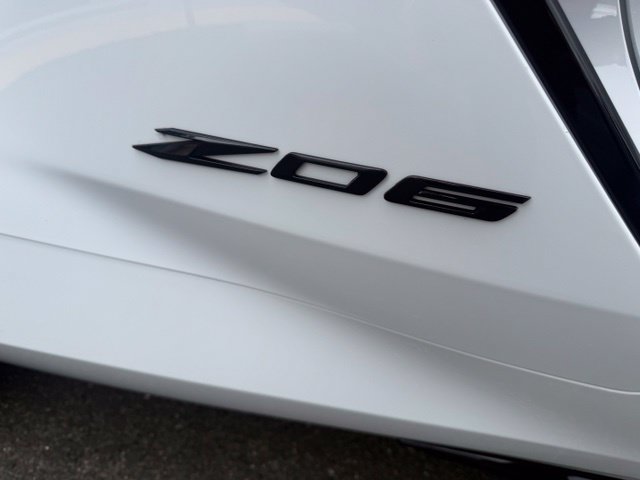 Used 2023 Chevrolet Corvette Z06 w/ Z07 Performance Package RWD image 5