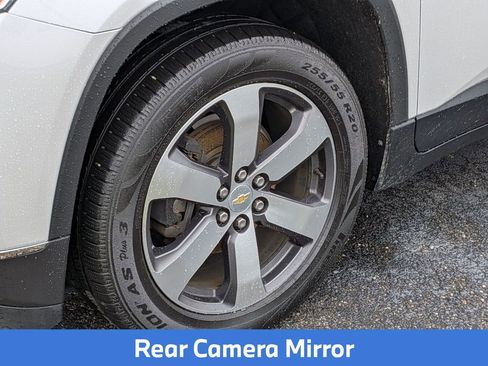 Used 2019 Chevrolet Traverse LT w/ LT Premium Package FWD image 11