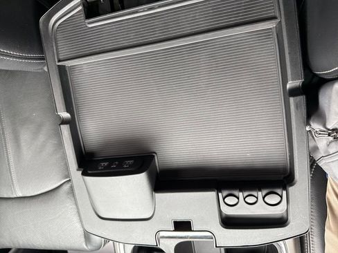 Used 2018 RAM 2500 Laramie w/ Sport Appearance Group image 20