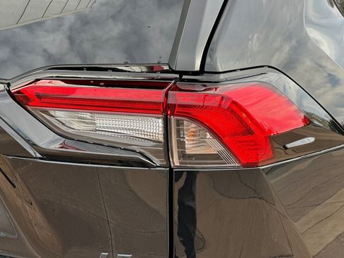 New 2025 Toyota RAV4 LE image 32