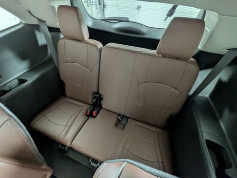 Used 2019 Buick Enclave Avenir w/ Avenir Technology Package image 37