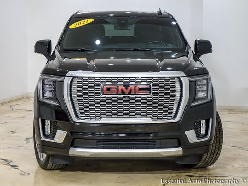 Used 2021 GMC Yukon XL Denali w/ LPO, Illumination Package AWD/4WD image 5