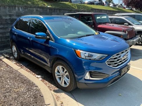 Used 2020 Ford Edge SEL w/ Convenience Package AWD/4WD image 4
