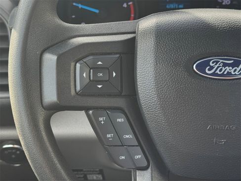 Used 2022 Ford F250 XL w/ Power Equipment Group image 21