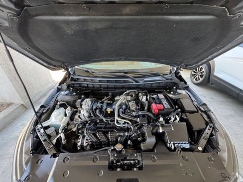 Used 2025 Nissan Altima 2.5 SV FWD image 28