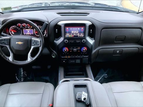 Used 2021 Chevrolet Silverado 1500 LTZ image 29