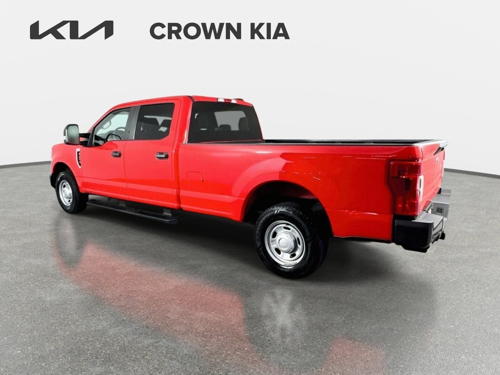 Used 2022 Ford F250 XL w/ Power Equipment Group RWD image 7