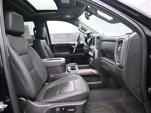 Used 2021 GMC Sierra 1500 SLT w/ SLT Premium Package image 32