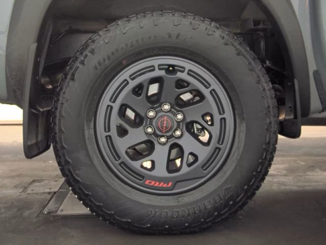 Used 2026 Nissan Frontier PRO-4X w/ Pro-4x Convenience Package AWD/4WD image 21