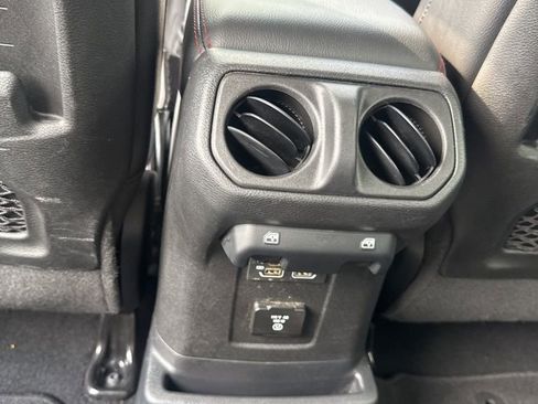 Used 2021 Jeep Wrangler Unlimited Rubicon w/ Uconnect 4C Nav & Sound Group image 54