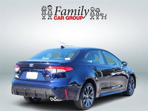 Used 2025 Toyota Corolla SE image 4