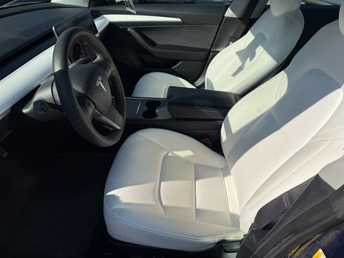 Used 2021 Tesla Model 3 Long Range image 35