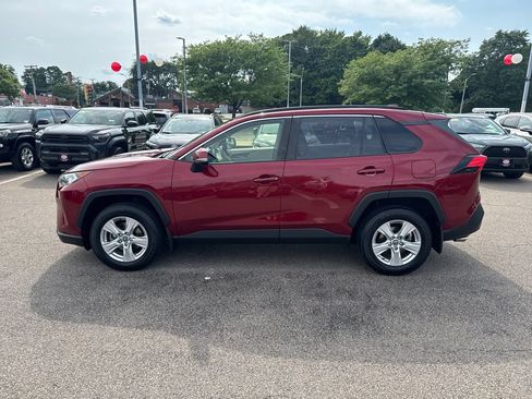Used 2020 Toyota RAV4 XLE w/ Convenience Package AWD/4WD image 5