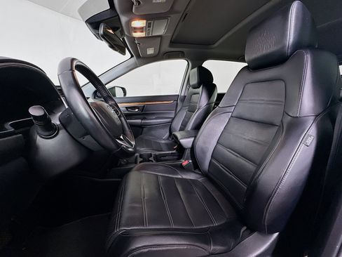 Used 2018 Honda CR-V Touring image 13