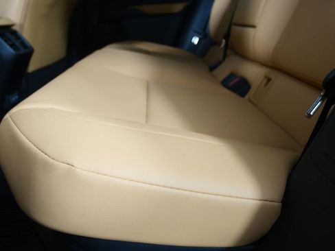 Used 2025 Lexus UX 300h FWD image 15