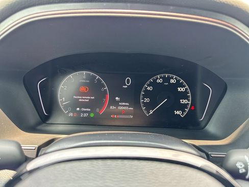 Used 2024 Honda Pilot TrailSport image 15