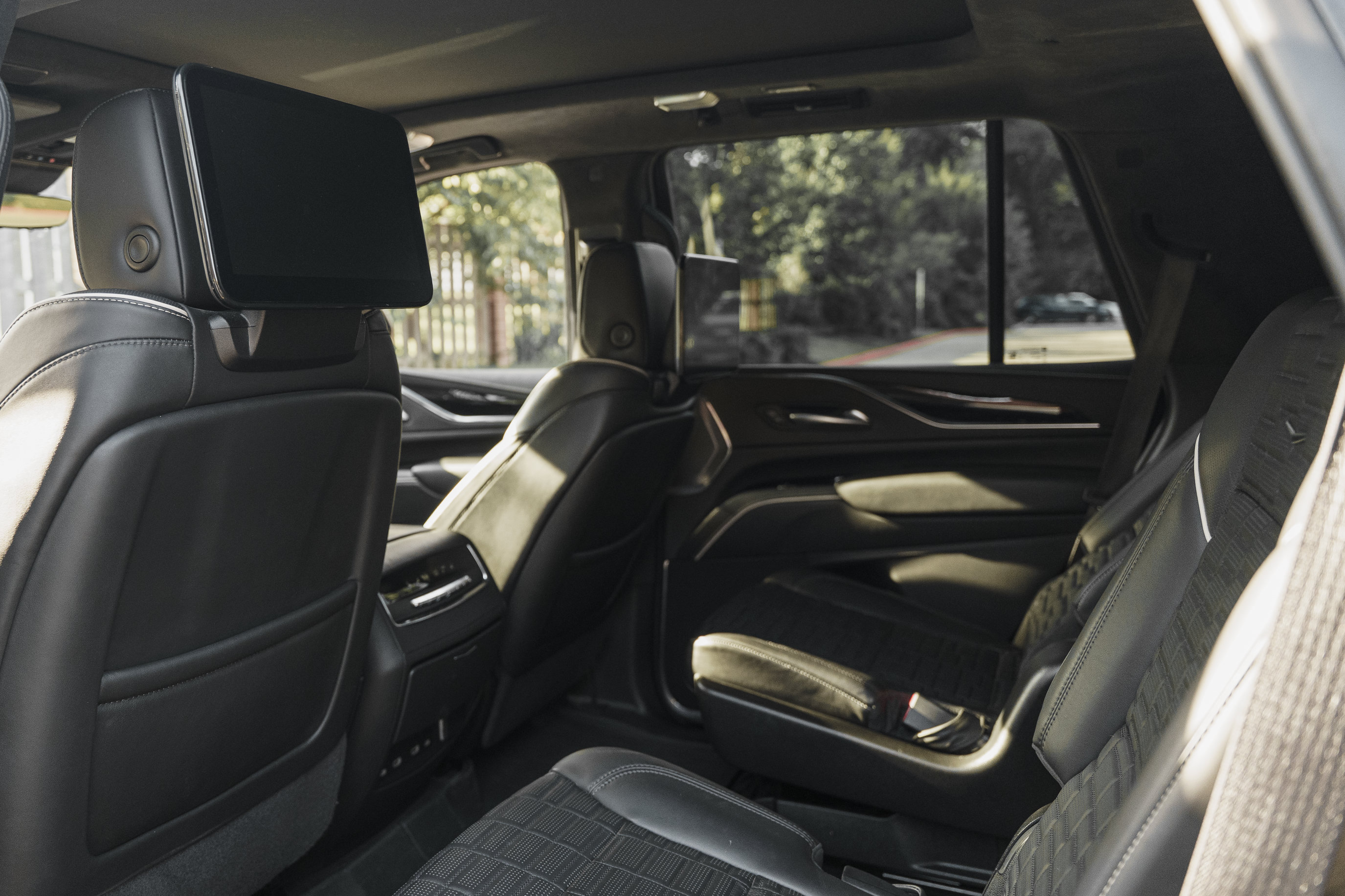 Used 2024 Cadillac Escalade V w/ LPO, Floor Liner Package AWD/4WD image 24