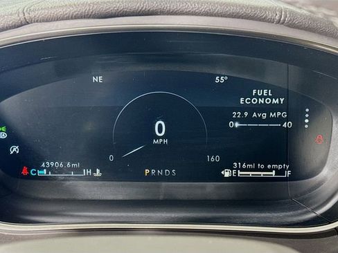 Used 2020 Lincoln Nautilus Reserve image 14