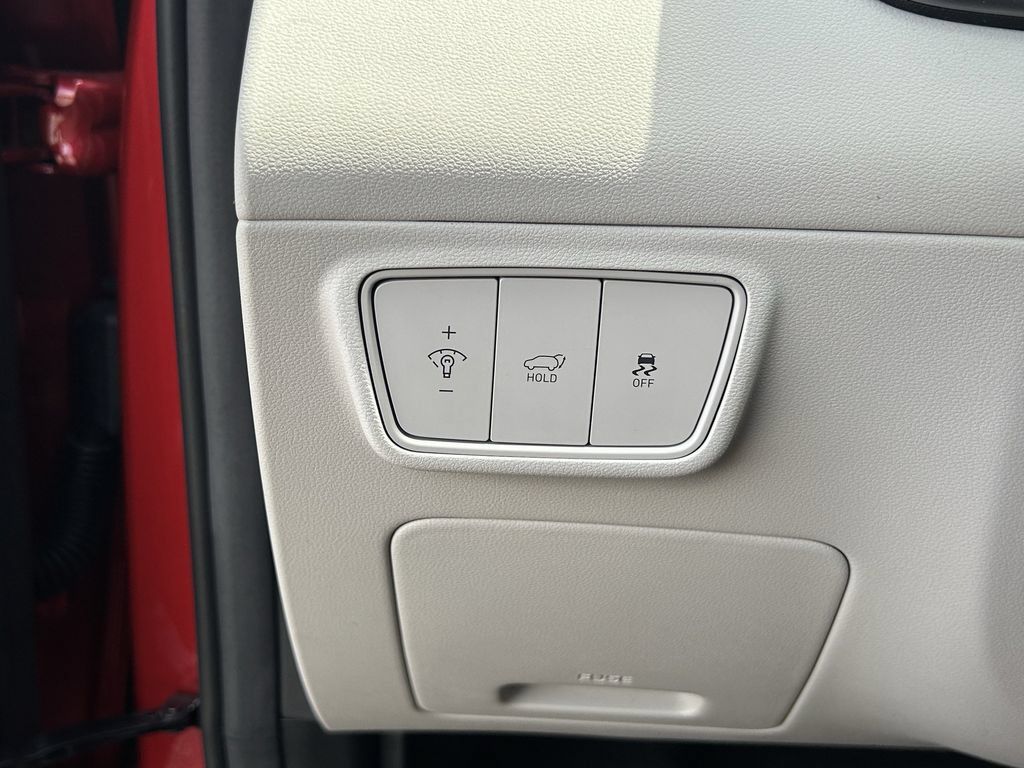 Certified 2023 Hyundai Tucson SEL FWD image 30