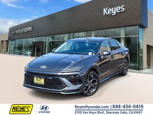 Certified 2025 Hyundai Sonata SEL image 1