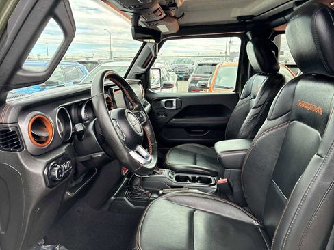 Used 2021 Jeep Gladiator Mojave w/ Uconnect 4C Nav & Sound Group image 13